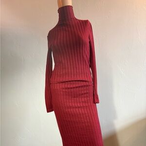 PrettyLittleThing Burgundy Rib Knit Turtleneck and Maxi Skirt Set Size 2 NWT